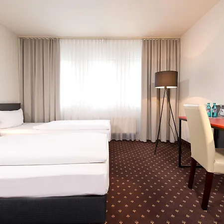ACHAT Hotel Hockenheim-2